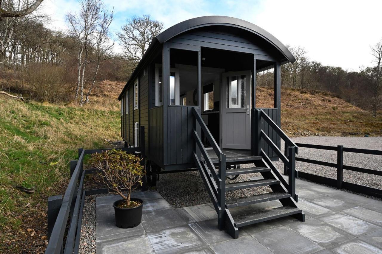The Carriage Villa Fort William Exterior photo